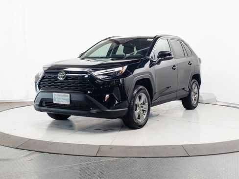 Certified 2025 Toyota RAV4 XLE AWD/4WD image 3