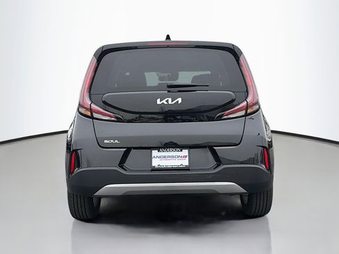 Used 2025 Kia Soul LX FWD image 16