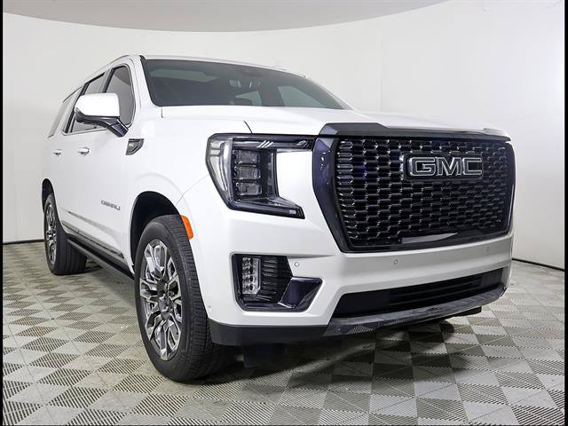 Used 2023 GMC Yukon Denali Ultimate AWD/4WD image 1