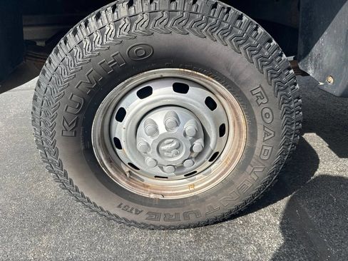Used 2012 RAM 2500 ST w/ PWR & Remote Entry Group AWD/4WD image 19