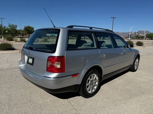 Used 2002 Volkswagen Passat GLS image 11