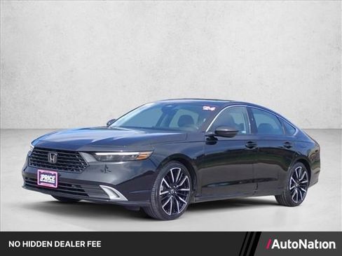 Used 2024 Honda Accord Touring image 1