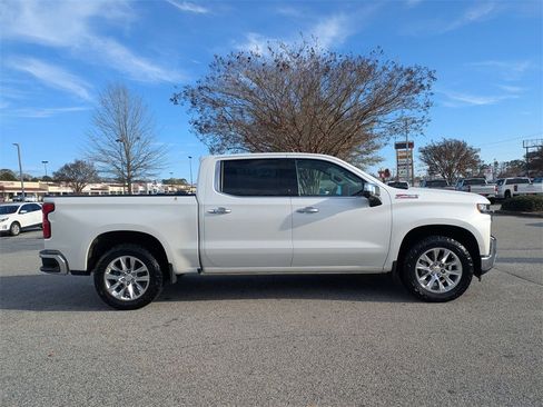 Used 2020 Chevrolet Silverado 1500 LTZ image 9