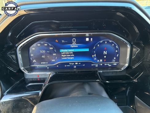 Used 2022 Chevrolet Silverado 1500 ZR2 image 32