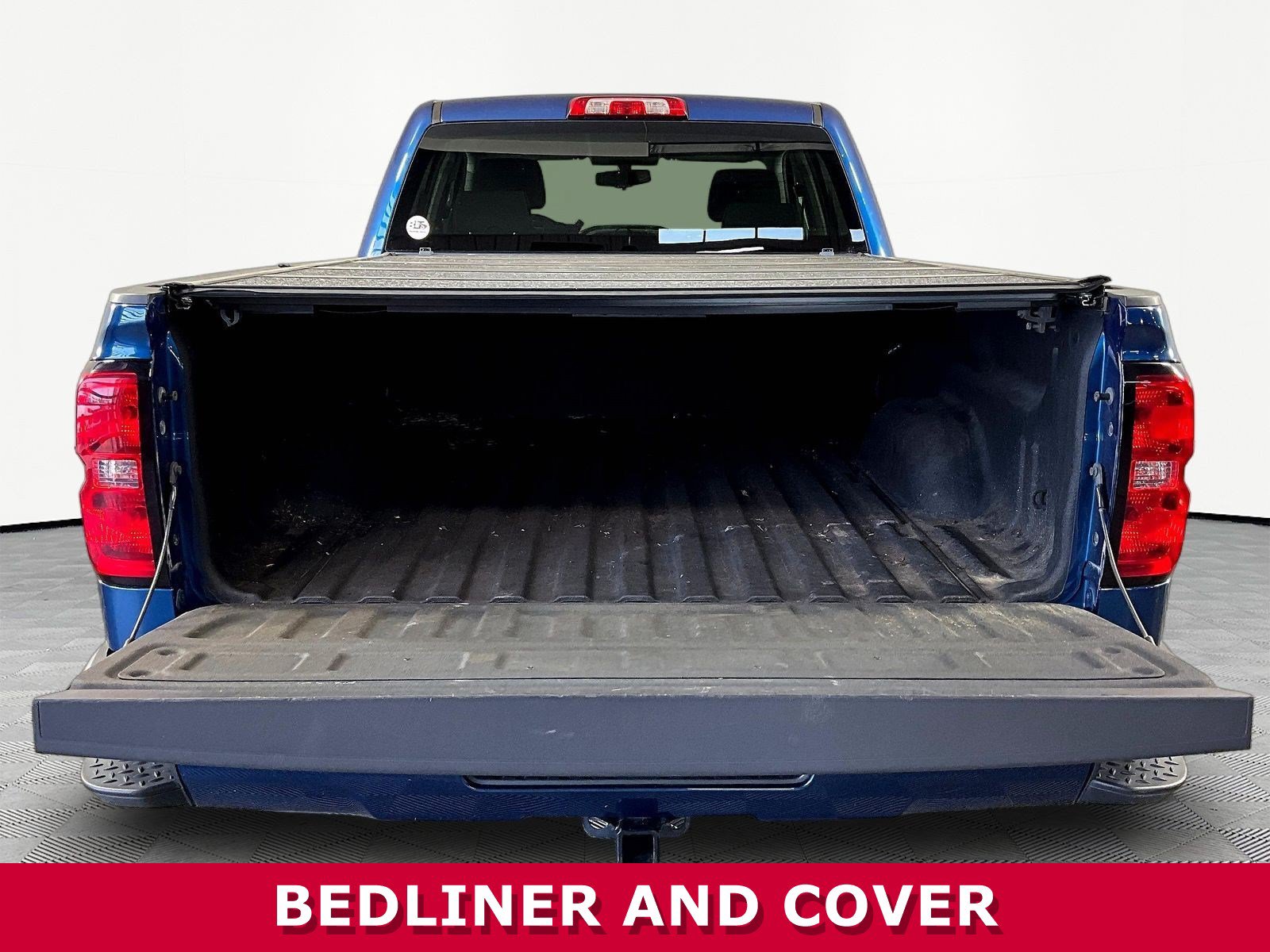 Used 2019 Chevrolet Silverado 1500 LT w/ All Star Edition AWD/4WD image 7