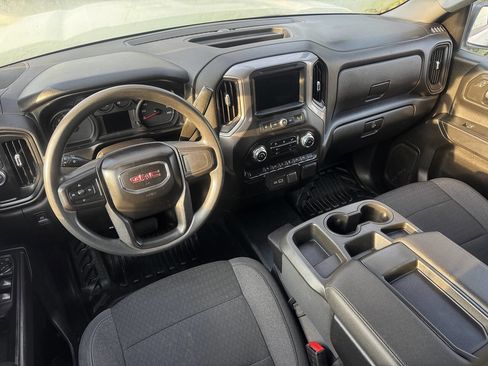 Used 2021 GMC Sierra 1500 2WD Double Cab w/ Convenience Package image 8