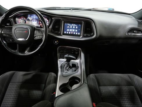 Used 2021 Dodge Challenger SXT w/ Blacktop Package image 10