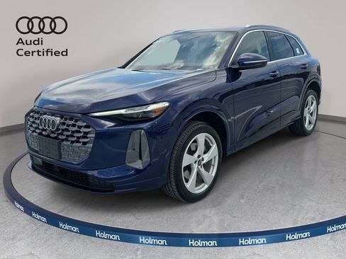 Certified 2025 Audi Q5 Premium Plus w/ Premium Plus AWD/4WD image 1