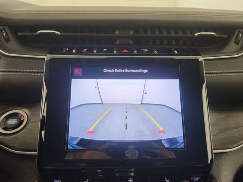 Used 2021 Jeep Grand Cherokee L Limited image 32