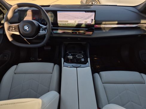 Certified 2024 BMW i5 eDrive40i w/ M Sport Package image 35