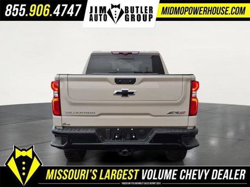 New 2026 Chevrolet Silverado 1500 ZR2 image 5