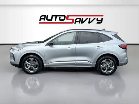 Used 2024 Ford Escape ST-Line w/ Tech Pack #1 AWD/4WD image 4