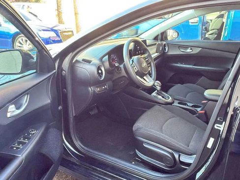 Used 2019 Kia Forte LXS image 23