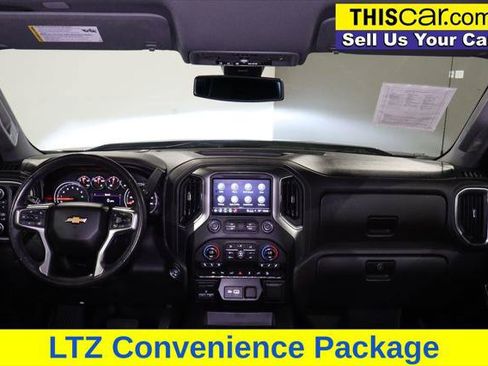 Used 2021 Chevrolet Silverado 1500 LTZ AWD/4WD image 15