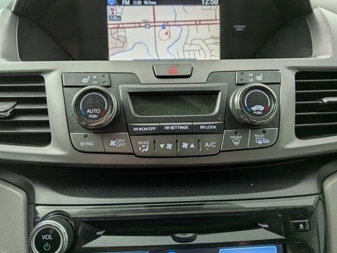 Used 2016 Honda Odyssey Touring image 22