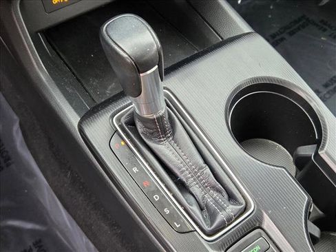 Used 2022 Honda Civic EX image 14