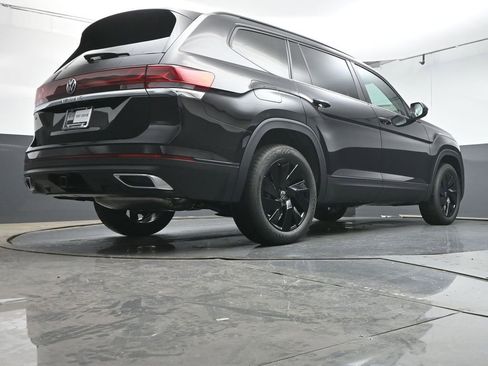 New 2026 Volkswagen Atlas SE FWD image 40
