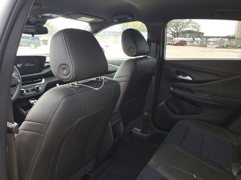 New 2026 Buick Envista Preferred w/ Convenience I Package FWD image 9