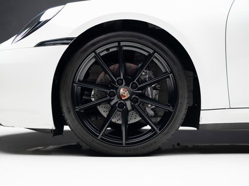 Used 2020 Porsche 911 Carrera image 20