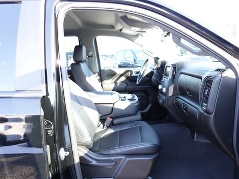 Used 2024 GMC Sierra 1500 Pro w/ Graphite Edition image 32