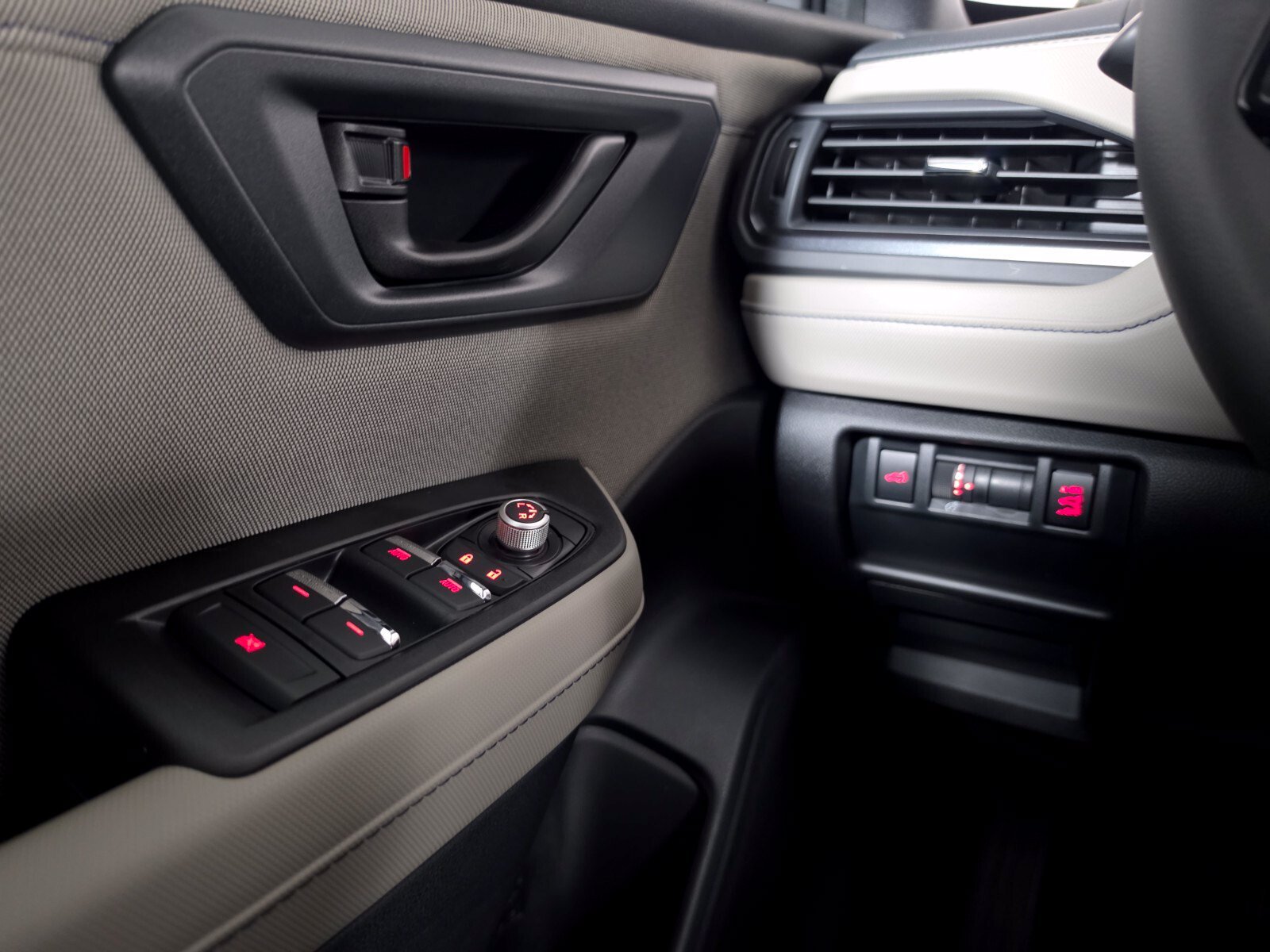 New 2026 Subaru Forester Premium AWD/4WD image 37