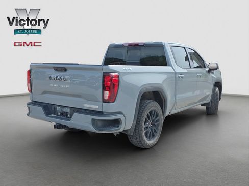 Used 2024 GMC Sierra 1500 Elevation w/ Elevation Premium Package AWD/4WD image 17