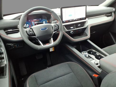 New 2026 Ford Explorer ST image 6