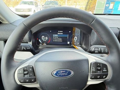 New 2026 Ford Explorer Active w/ Active Comfort Package image 22
