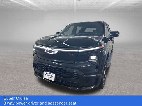 Used 2024 Chevrolet Silverado EV RST image 6