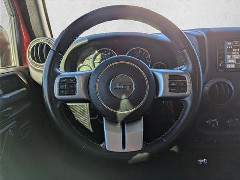 Used 2017 Jeep Wrangler Freedom Edition image 15