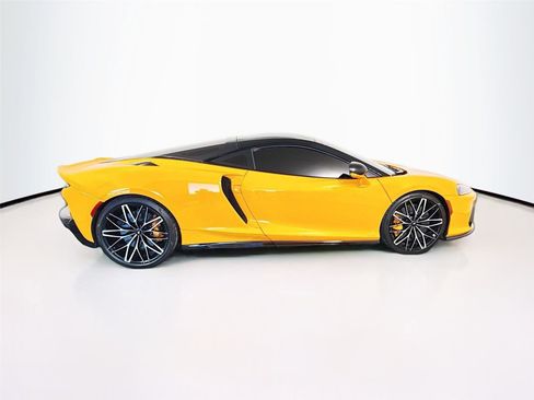 Used 2025 McLaren GTS image 33