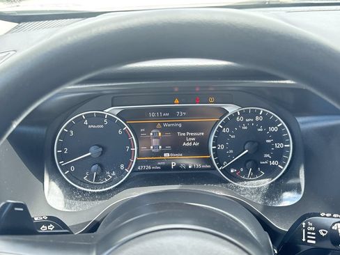 Used 2024 Nissan Rogue SV AWD/4WD image 10