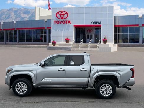 New 2026 Toyota Tacoma SR5 w/ SR5 Upgrade Package image 5