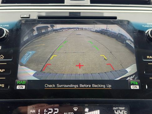Used 2019 Subaru Outback 2.5i Touring image 34