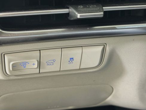 Used 2025 Hyundai Tucson SEL FWD image 17