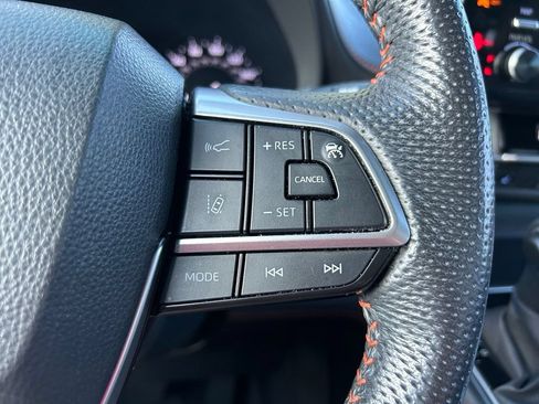 Used 2024 Toyota Sienna XSE FWD image 20