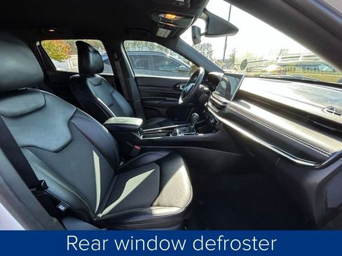 Used 2024 Jeep Compass Latitude w/ Convenience Group image 25