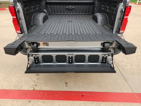 New 2026 Chevrolet Silverado 2500 High Country w/ High Country Premium Package AWD/4WD image 33
