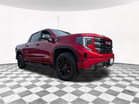 Used 2024 GMC Sierra 1500 Elevation w/ Elevation Premium Package AWD/4WD image 17