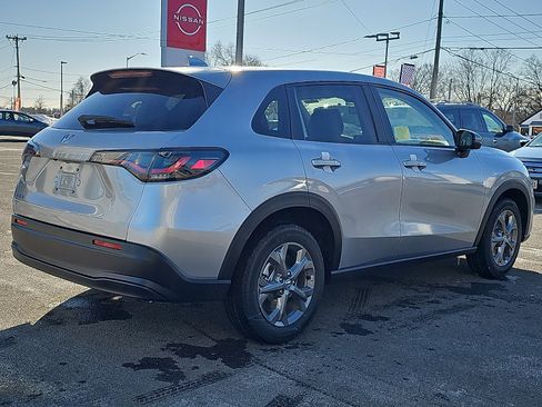 New 2026 Honda HR-V LX image 3