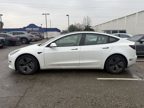 Used 2021 Tesla Model 3 Long Range image 2