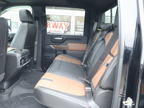 Used 2021 Chevrolet Silverado 3500 High Country w/ Safety Package II image 28