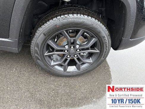 New 2025 Jeep Grand Cherokee Limited w/ Trailer Tow Package image 12