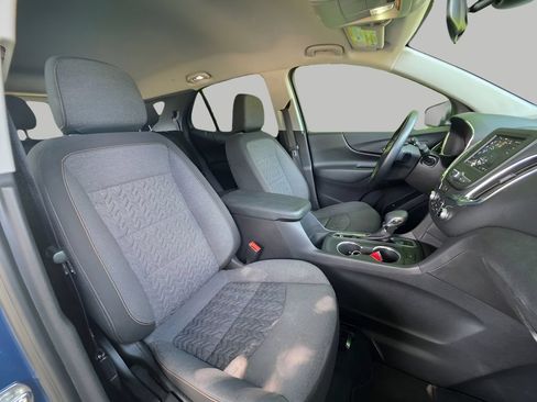 Used 2024 Chevrolet Equinox LT AWD/4WD image 11