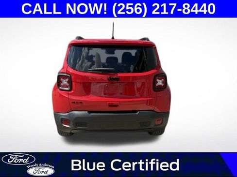 Used 2023 Jeep Renegade Altitude AWD/4WD image 5