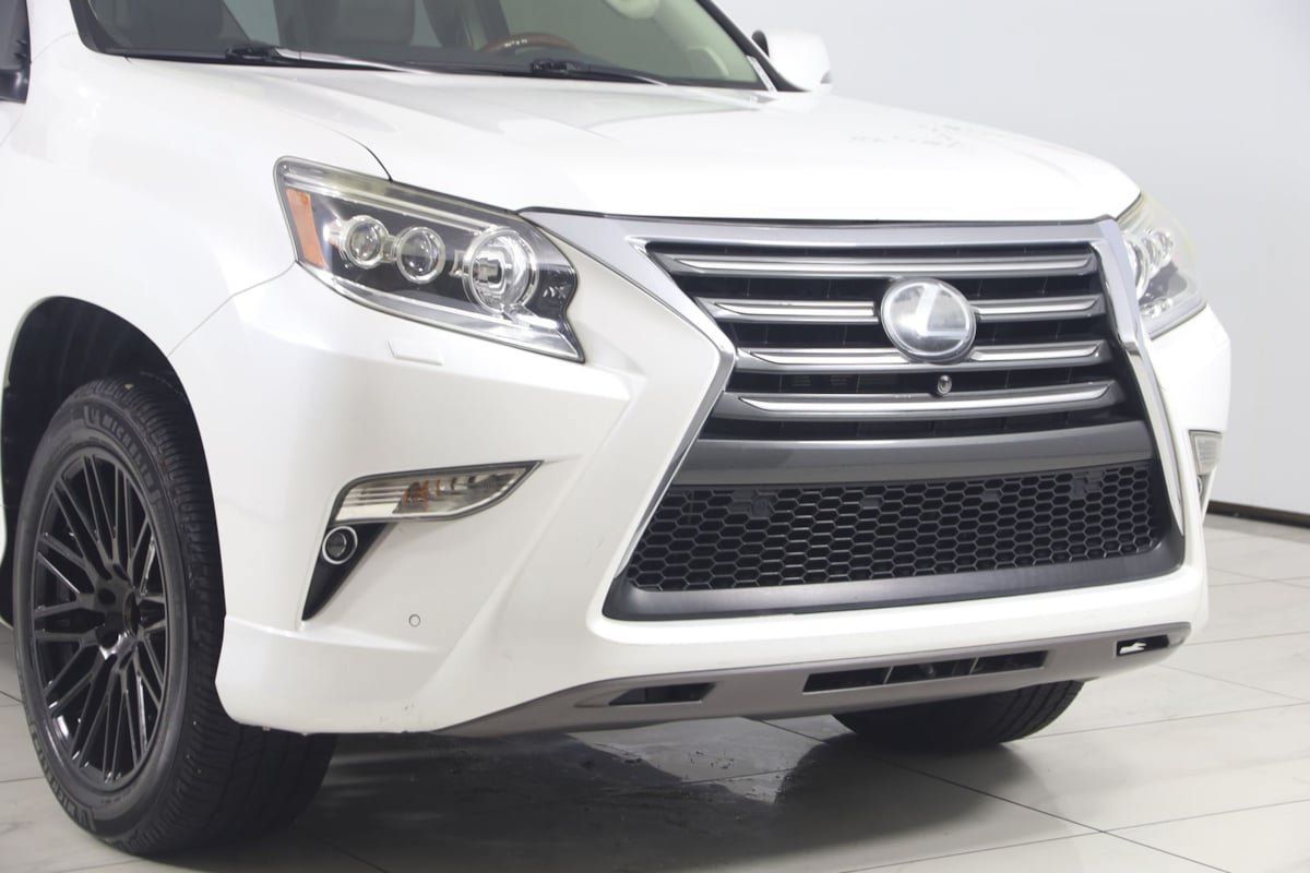 Used 2015 Lexus GX 460 Luxury AWD/4WD image 33