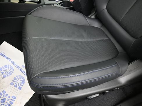 New 2025 Subaru Forester Limited w/ Popular Package image 22