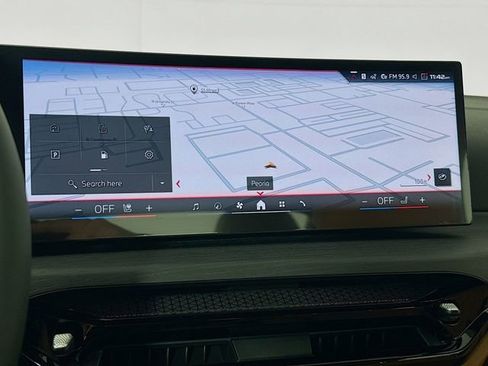 New 2026 BMW 440i xDrive Convertible w/ Premium Package image 21