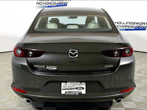 Used 2025 MAZDA MAZDA3 s FWD image 4