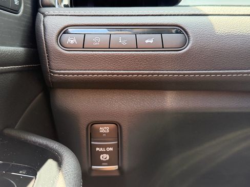 Used 2025 INFINITI QX80 Sensory AWD/4WD image 27